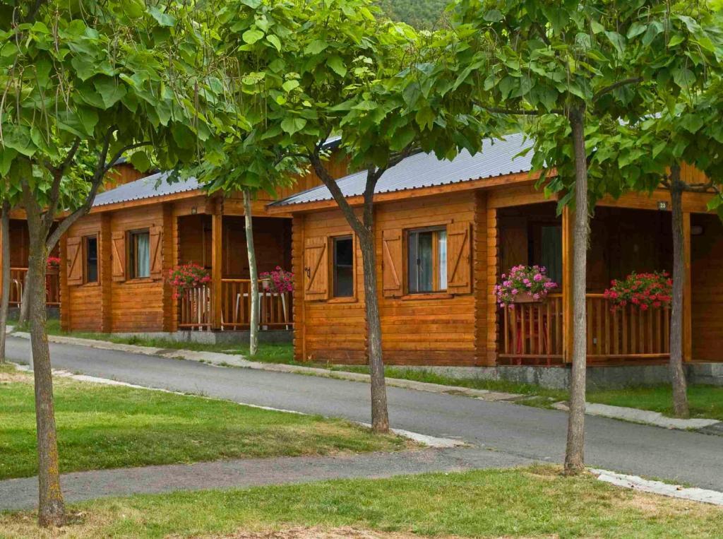 Hotel Camping Valle De Tena Sabiñánigo Habitación foto